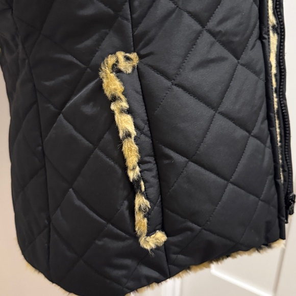 Kristen Blake Leopard Print Faux Fur Reversible Hooded Vest - Picture 5 of 6